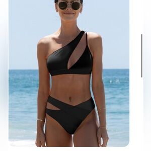 PopVil Cut Out Bikini Medium